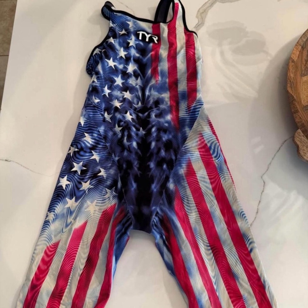 TYR Venzo tech suit. Open back